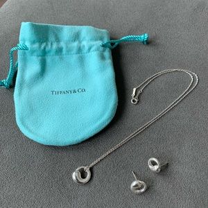 Tiffany Elsa Peretti Circle Pendant & Earrings